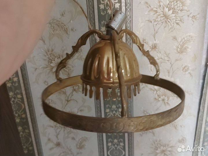 Светильники и плафоны