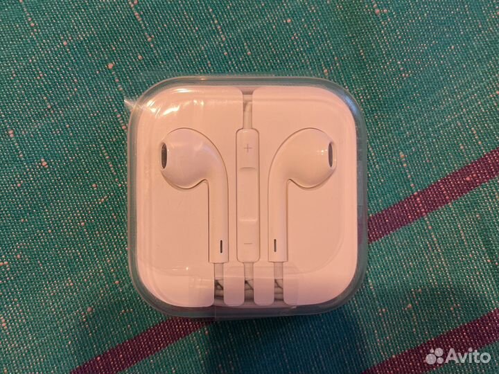 Наушники earpods