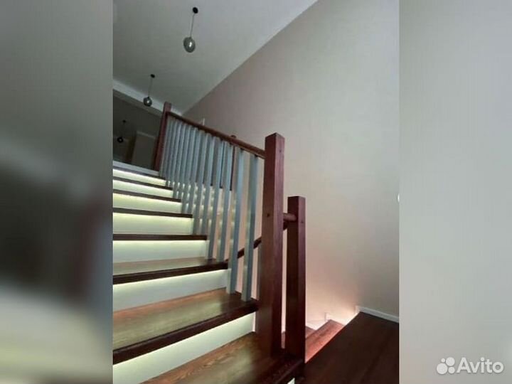 Ступени для лестниц и другие комплектующие К