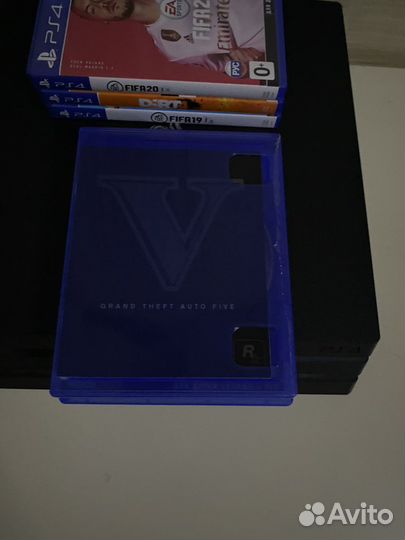 Sony playstation 4 pro 4k 60fps 7208b 1tb