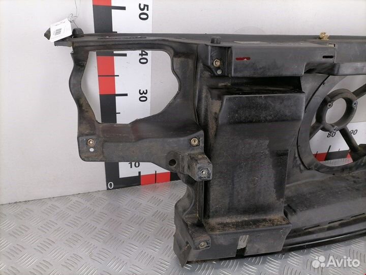 Панель передняя (телевизор) для Volkswagen Golf 3