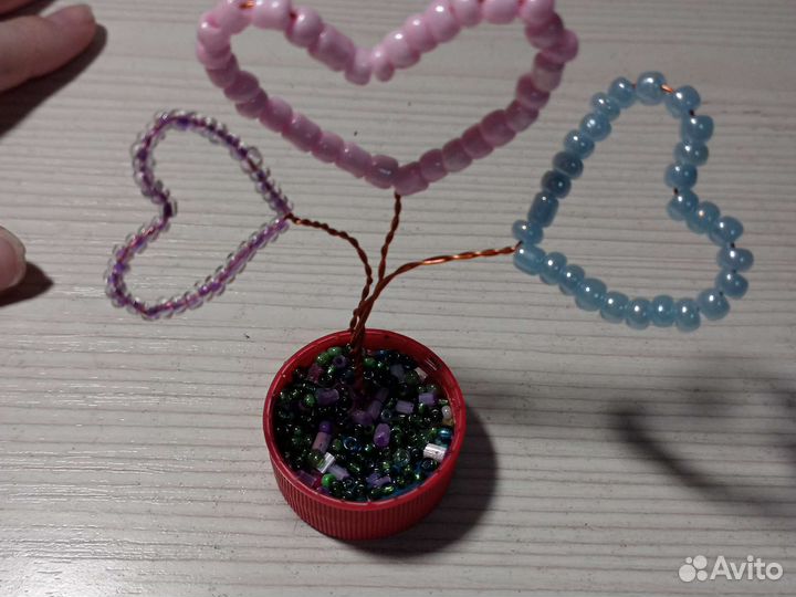 Сувенир из бисера сердечки