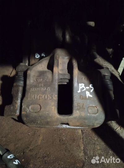 Супорта передние фольксваген пассат б5