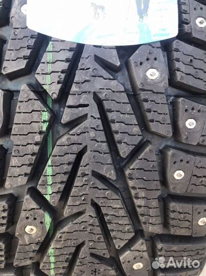 Nokian Tyres Nordman 7 SUV 215/65 R16 102V