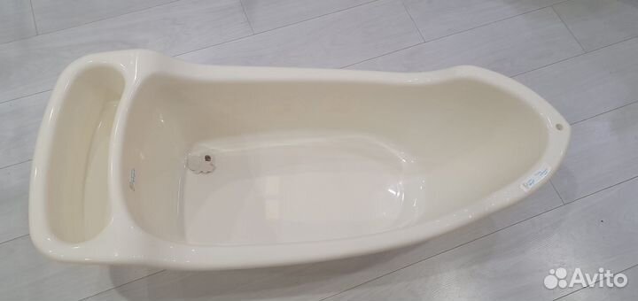 Ванночка для купания новорожденного