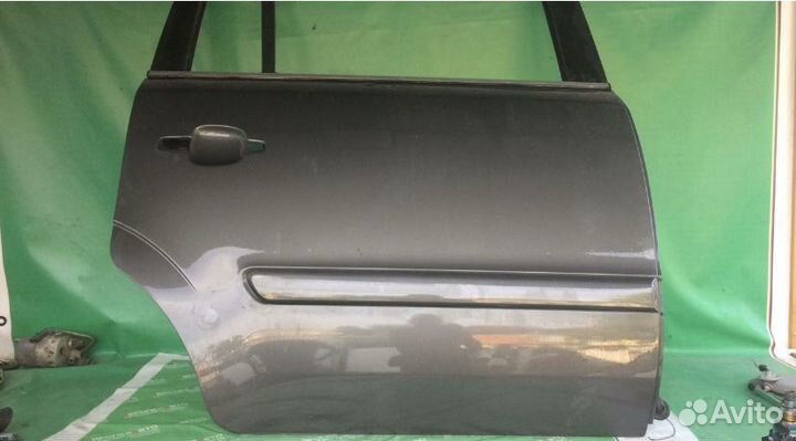 Дверь задняя правая Opel Zafira B 2005-2014