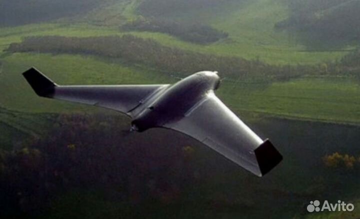 Летающее крыло. Размах 2.2м