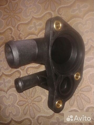 Корпус термостата Chrysler Sebring