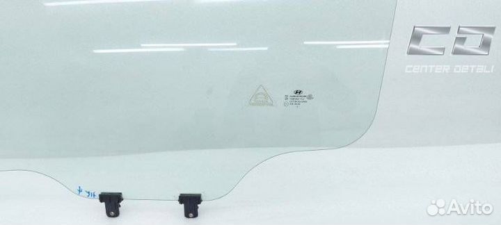 Стекло двери передней левой Hyundai H-1 824104H030