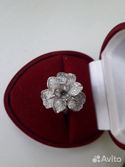Серебряное кольцо