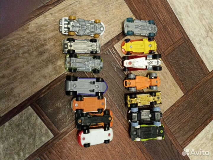 Hot wheels машинки