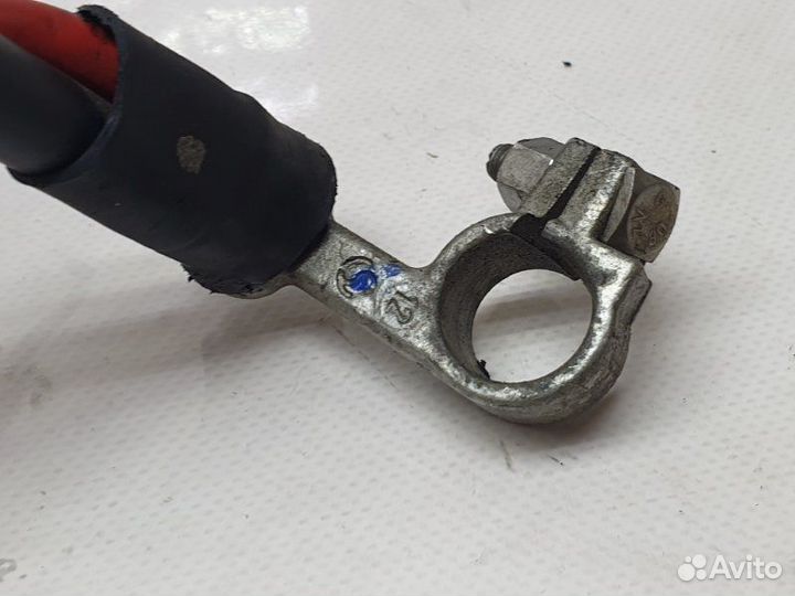 Клемма аккумулятора Volkswagen Tiguan 2.0 2011