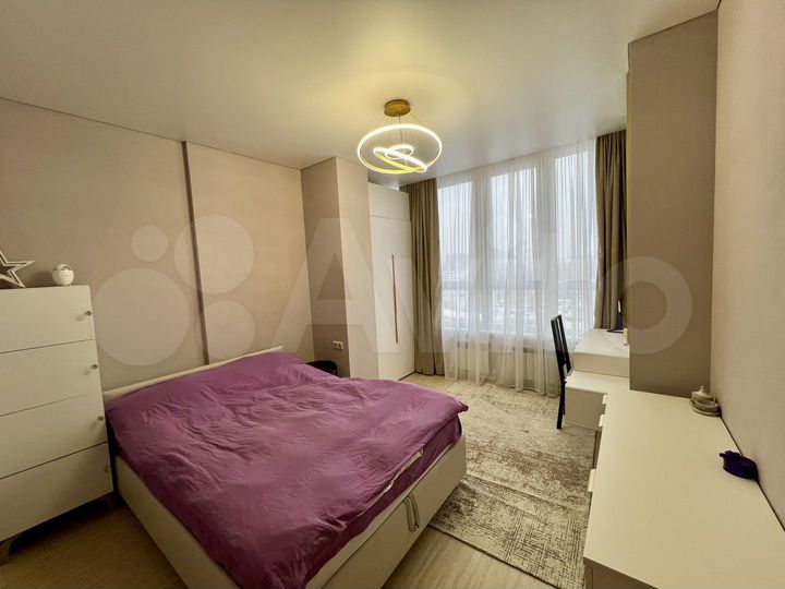 2-к. квартира, 60 м², 7/25 эт.