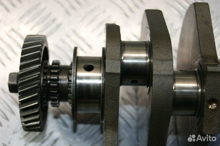 Коленвал Suzuki VS400F Intruder, VK51A