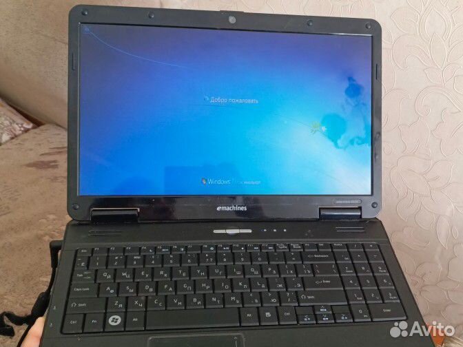 Ноутбук emachines