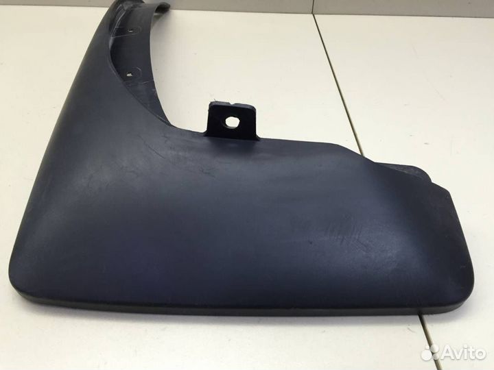 Брызговик задний левый Nissan Patrol Y62 2010