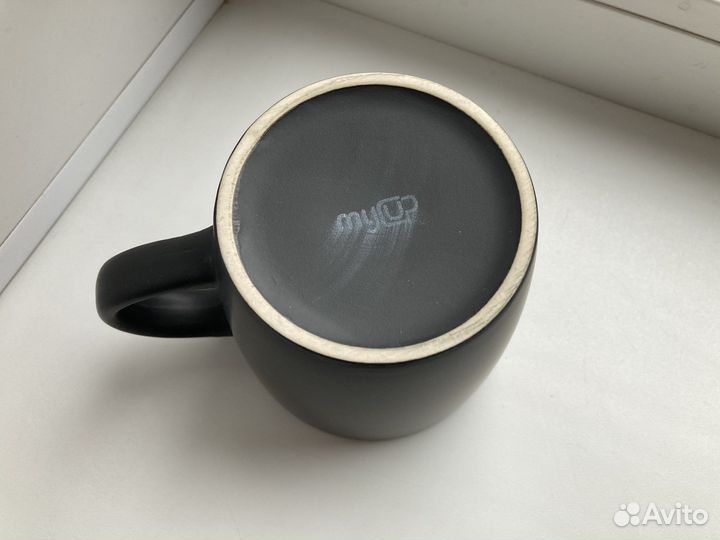 Черно-зеленая кружка MyCup Intro