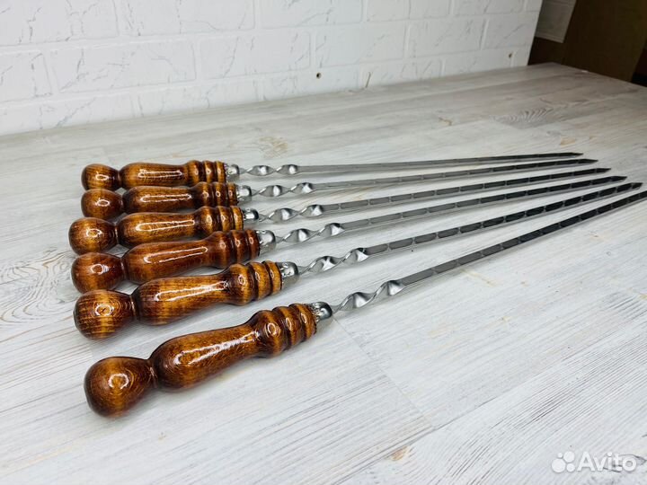 Шампур с деревянной ручкой 10*550мм