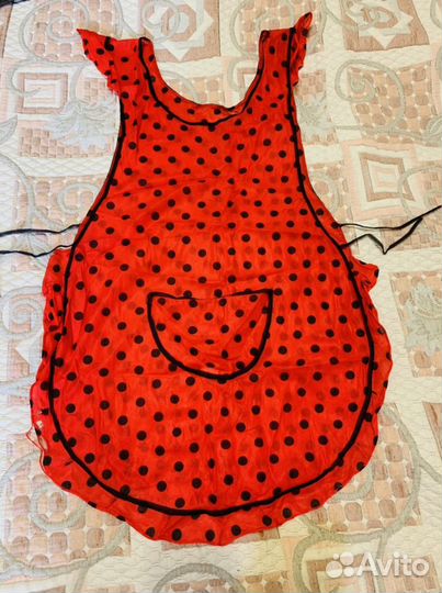 Воротнички, фартуки