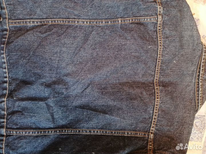 Джинсовая куртка