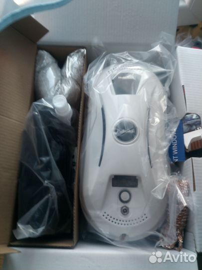 Робот мойщик окон