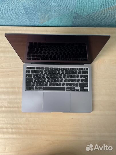 Apple MacBook air 13 2020