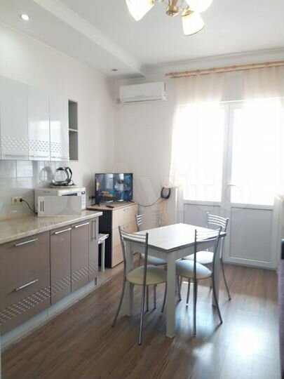 2-к. квартира, 62 м², 12/16 эт.