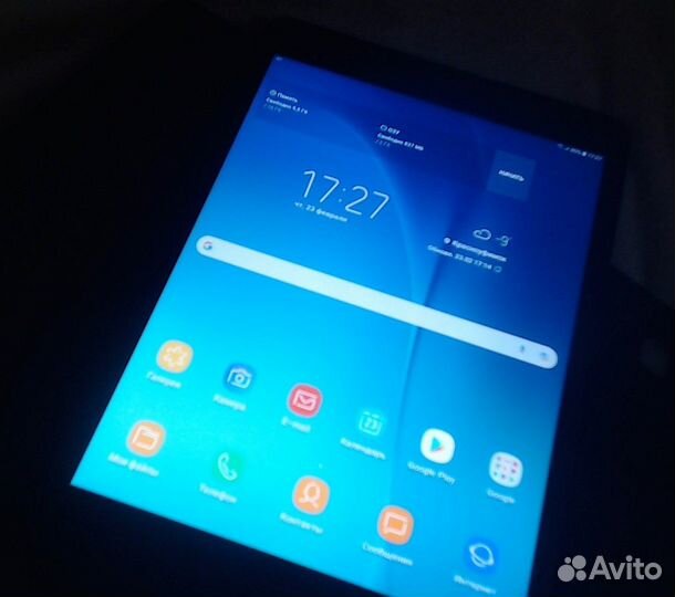 Планшет samsung SM-T555