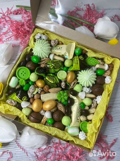 Подарки, вкусные наборы и букеты