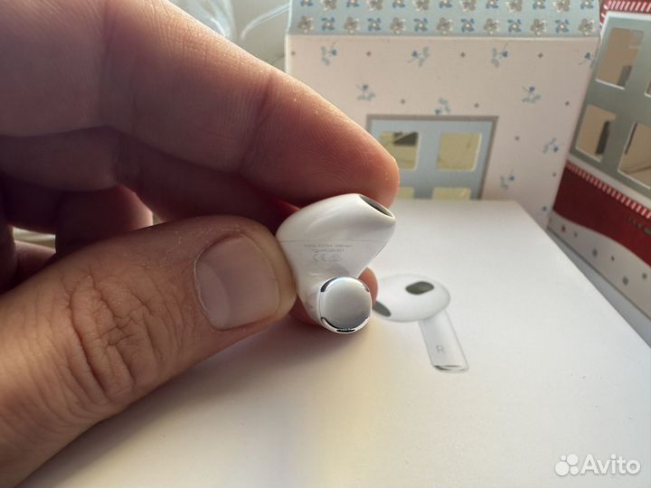 Apple Airpods 3 (без чехла)