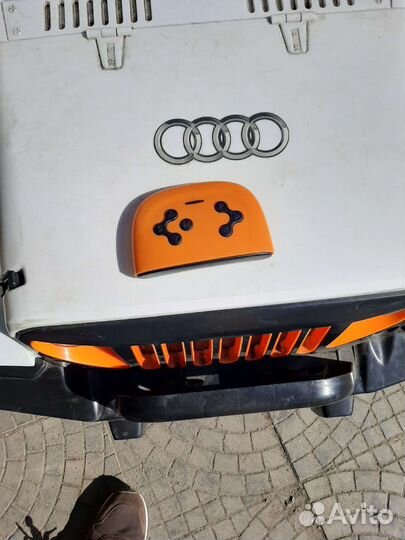 Детский электромобиль jeep