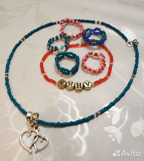 Украшения из бисера