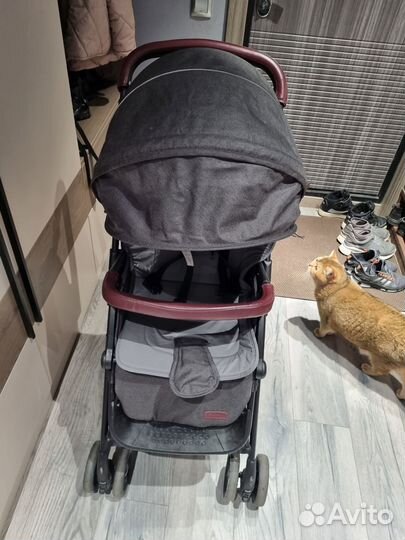 Прогулочная коляска
