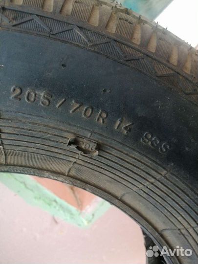 Sagitar P307 205/70 R14