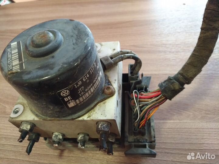 Блок ABS (насос) Шкода, Фольцваген