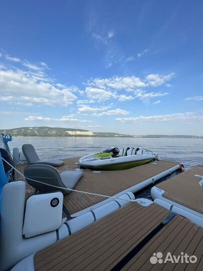 Надувной понтон, плот, платформа