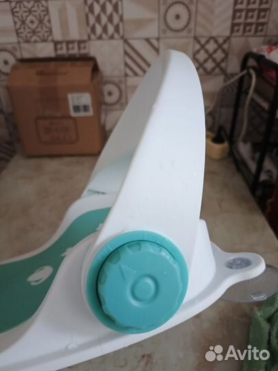 Стульчик для купания малыша со спинкой