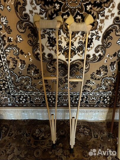 Костыли подмышечные