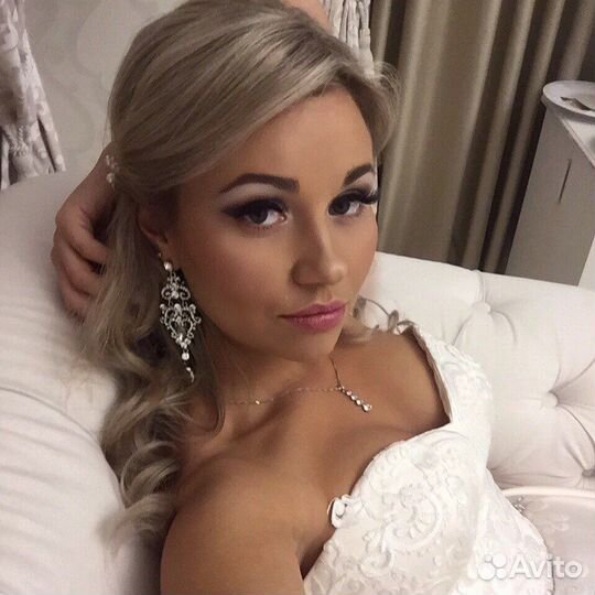 Стилист визажист по созданию прически и макияжа