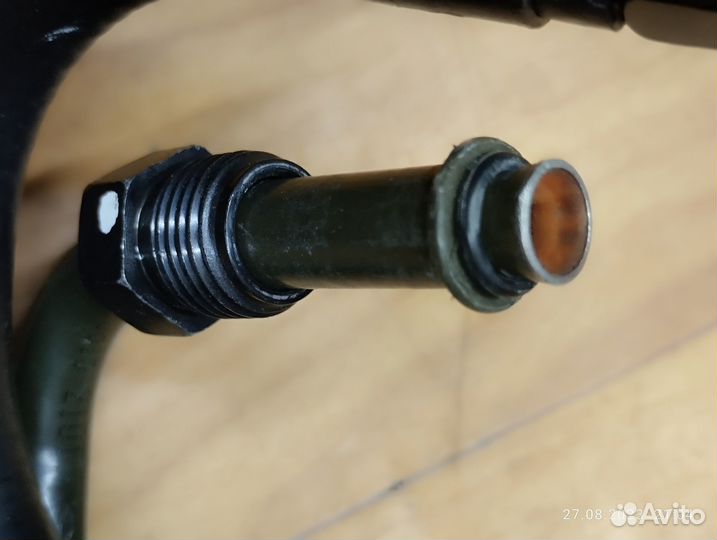 Трубка рулевой рейки Hyundai Tucson 57540 2E001