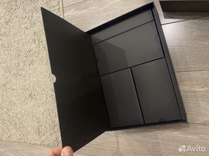 Коробка от Lenovo Yoga