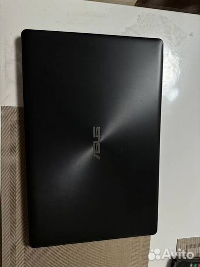 Ноутбук Asus x550c