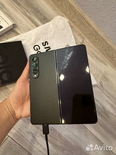 Samsung Galaxy Z Fold4, 12/512 ГБ