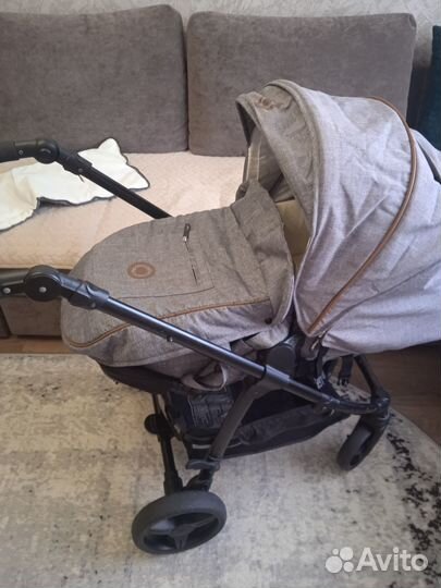 Продам коляску 2 в 1