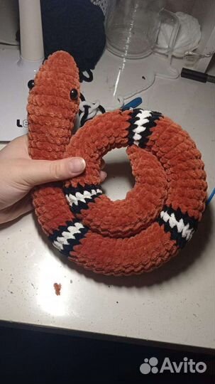 Игрушка ручной работы - змея