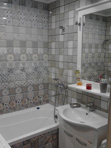 2-к. квартира, 40 м², 4/4 эт.