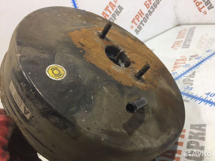 Ниссан Вакуумный усилитель тормозов