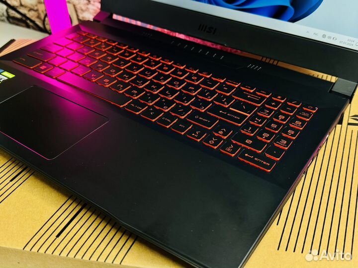 Игровой ноутбук MSI RTX3060