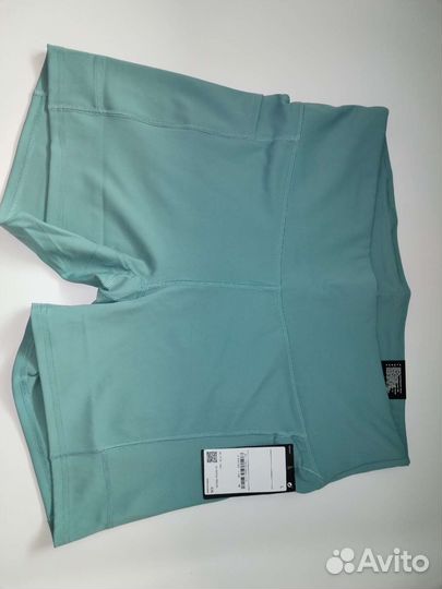 Компрессионные шорты спортивные Германия