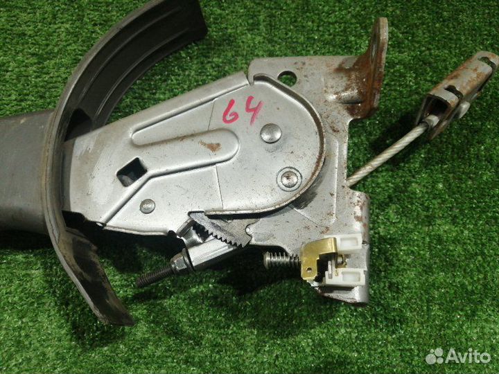 Ручка ручного тормоза Nissan Micra K12E CR12DE